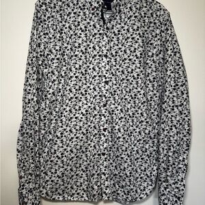 Denim & Flower Black and White Floral Button Up
